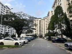 Blk 529 Jurong West Street 52 (Jurong West), HDB 5 Rooms #560584181